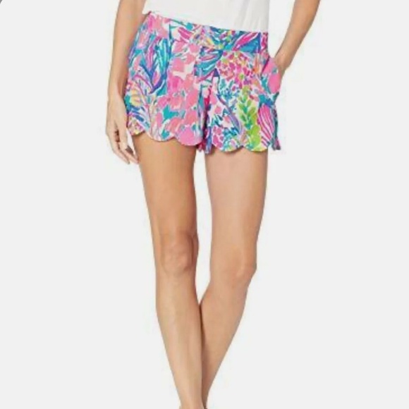 🦄 Lilly Pulitzer - HOLY GRAIL Gumbo Limbo Print- Dahlia Shorts- XS - Picture 1 of 3